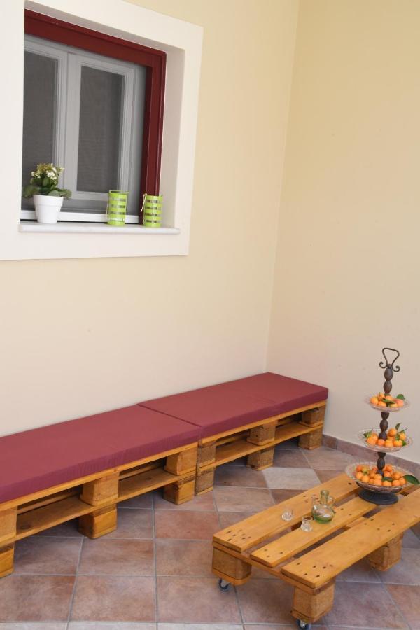 Little Yard Studios & Apartments #2 Naxos City Esterno foto