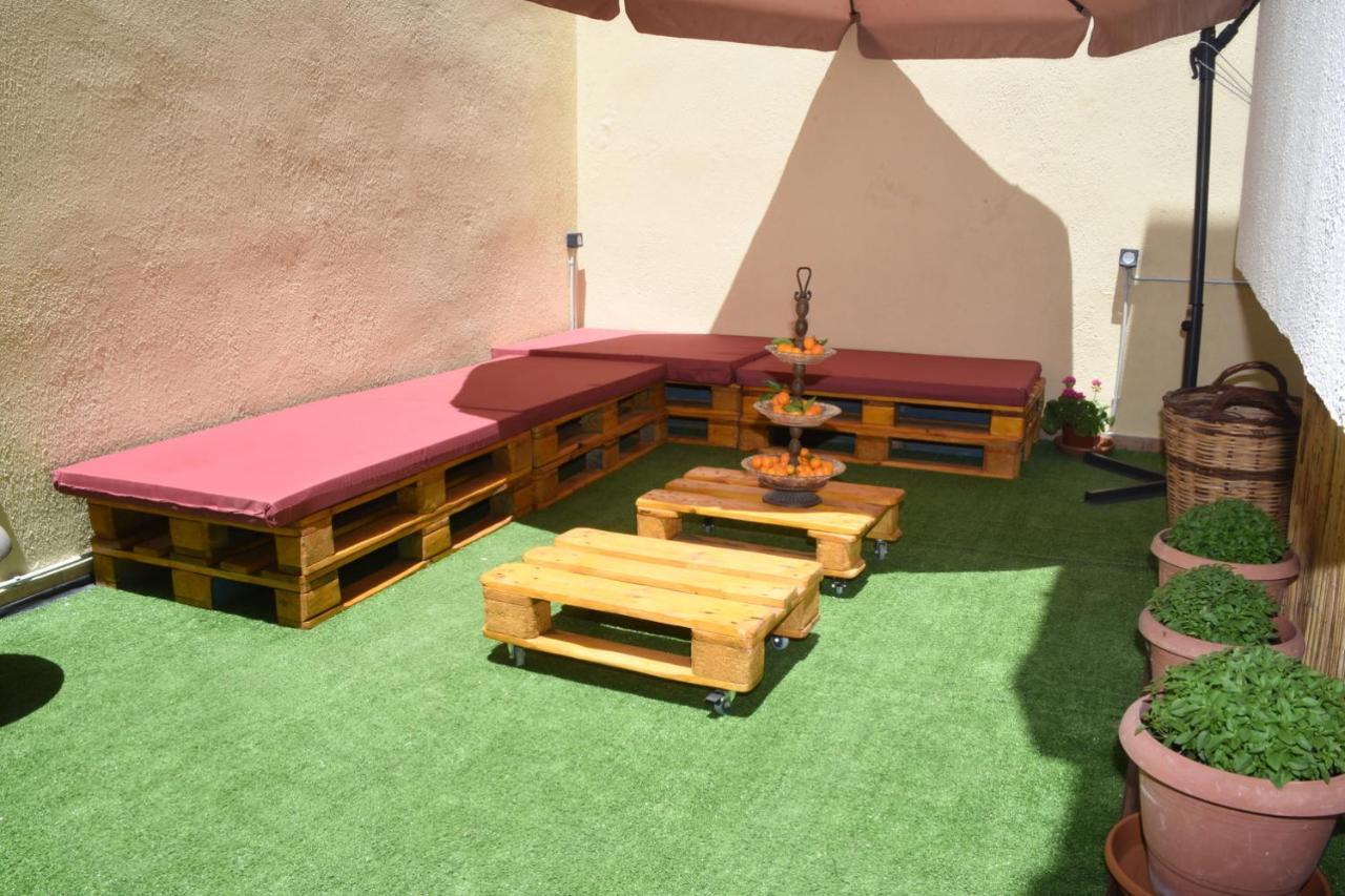Little Yard Studios & Apartments #2 Naxos City Esterno foto
